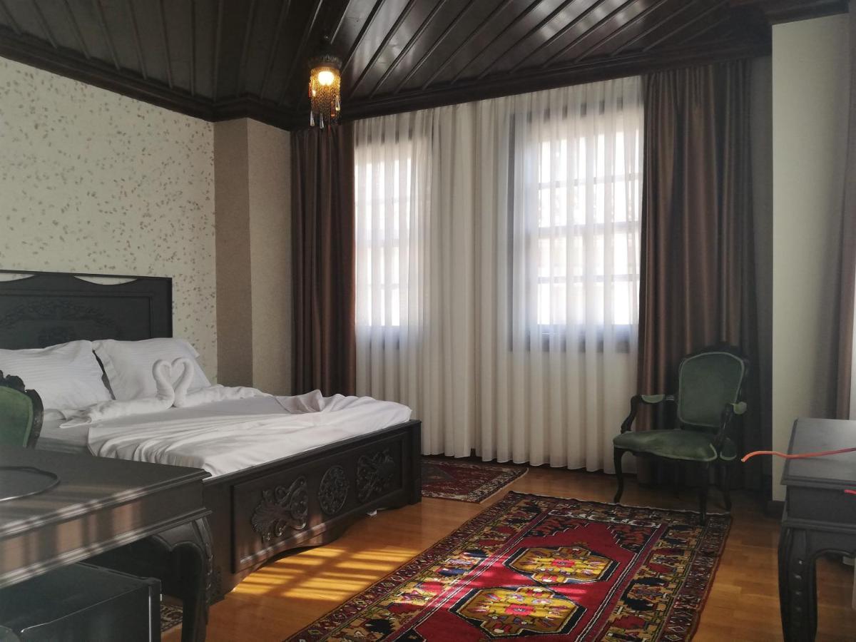 Woo Town Suites Анталия Екстериор снимка