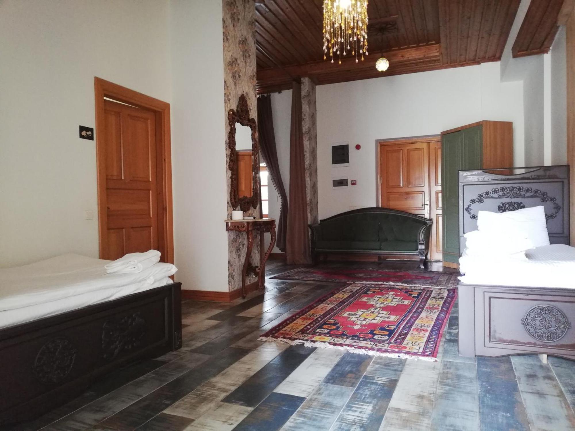 Woo Town Suites Анталия Екстериор снимка