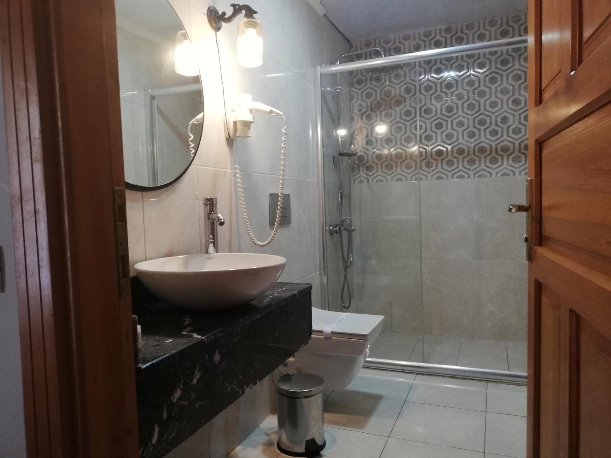 Woo Town Suites Анталия Екстериор снимка